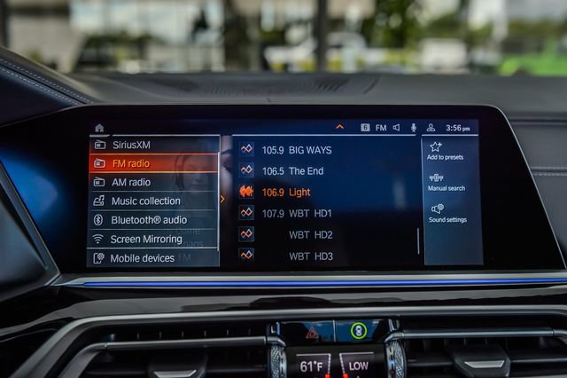 Used 2020 BMW X7 xDrive40i w/ M Sport Package AWD/4WD image 22