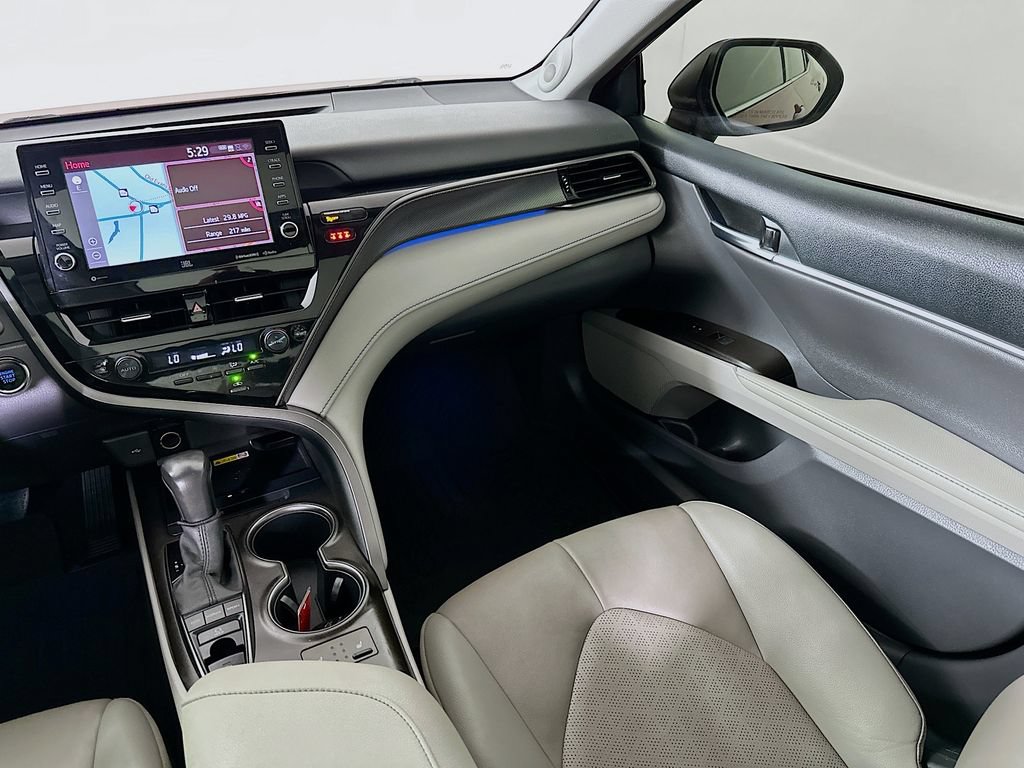 Used 2022 Toyota Camry XSE w/ Navigation Package FWD image 20