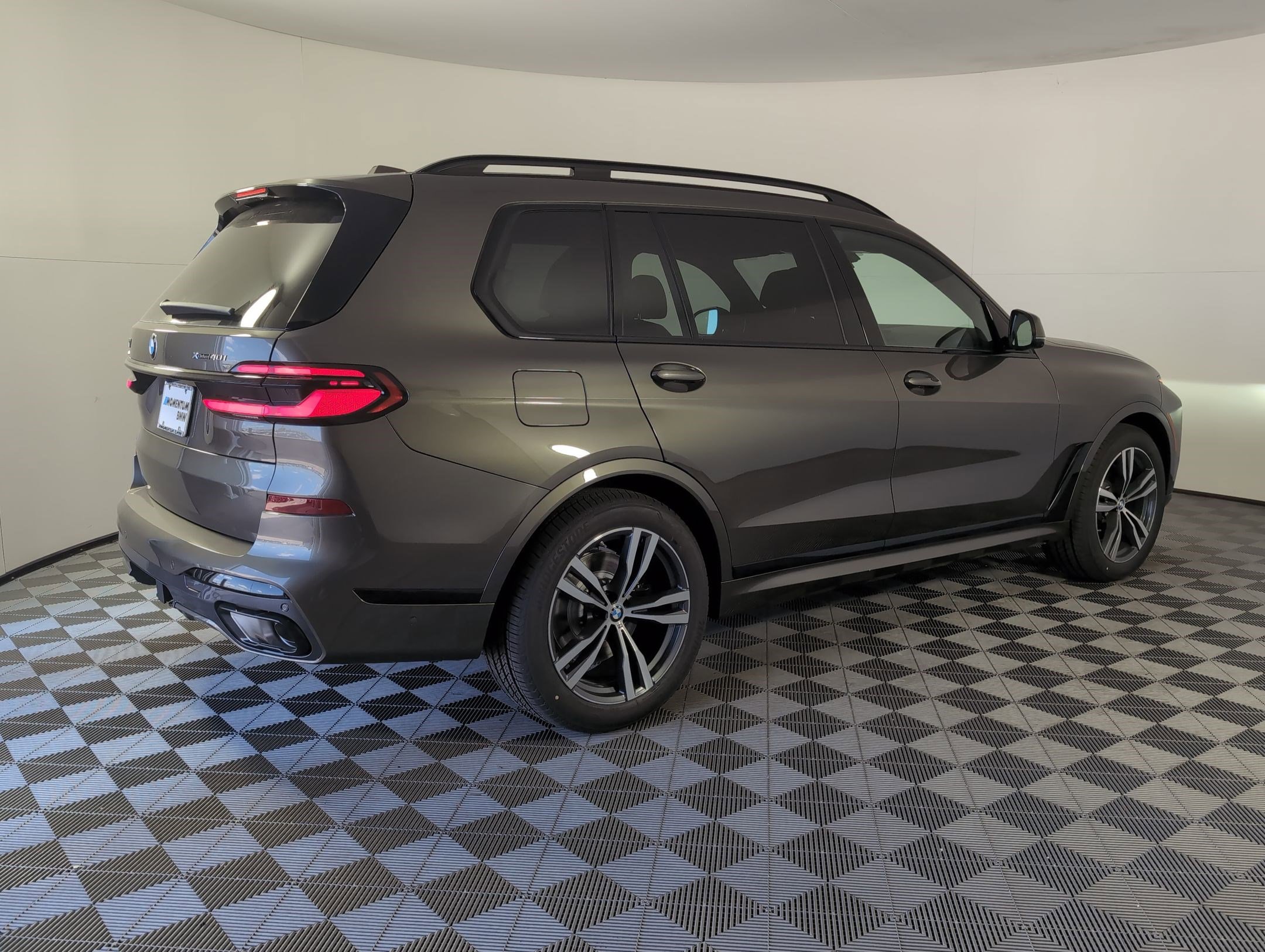New 2026 BMW X7 xDrive40i w/ Executive Package image 7