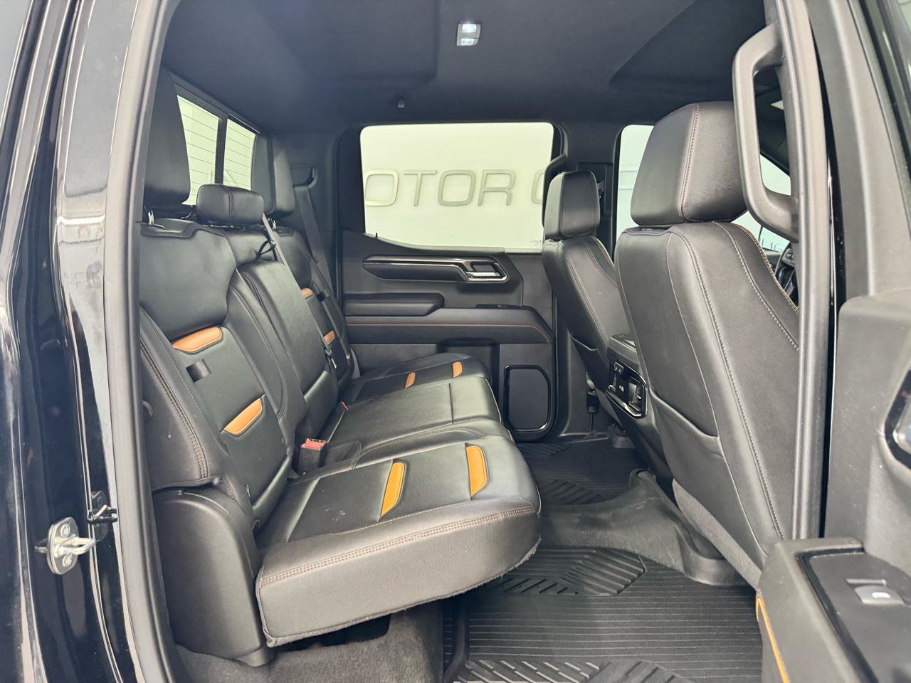 Used 2022 GMC Sierra 1500 AT4 w/ AT4 Premium Package AWD/4WD image 21