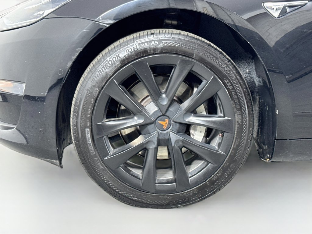 Used 2019 Tesla Model 3 Standard Range RWD image 8