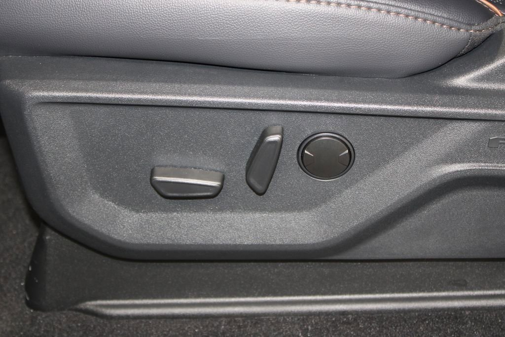 New 2025 Ford F250 Lariat w/ Lariat Ultimate Package image 22