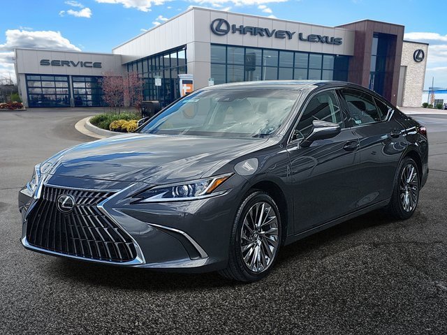 Certified 2024 Lexus ES 300h w/ Technology Package