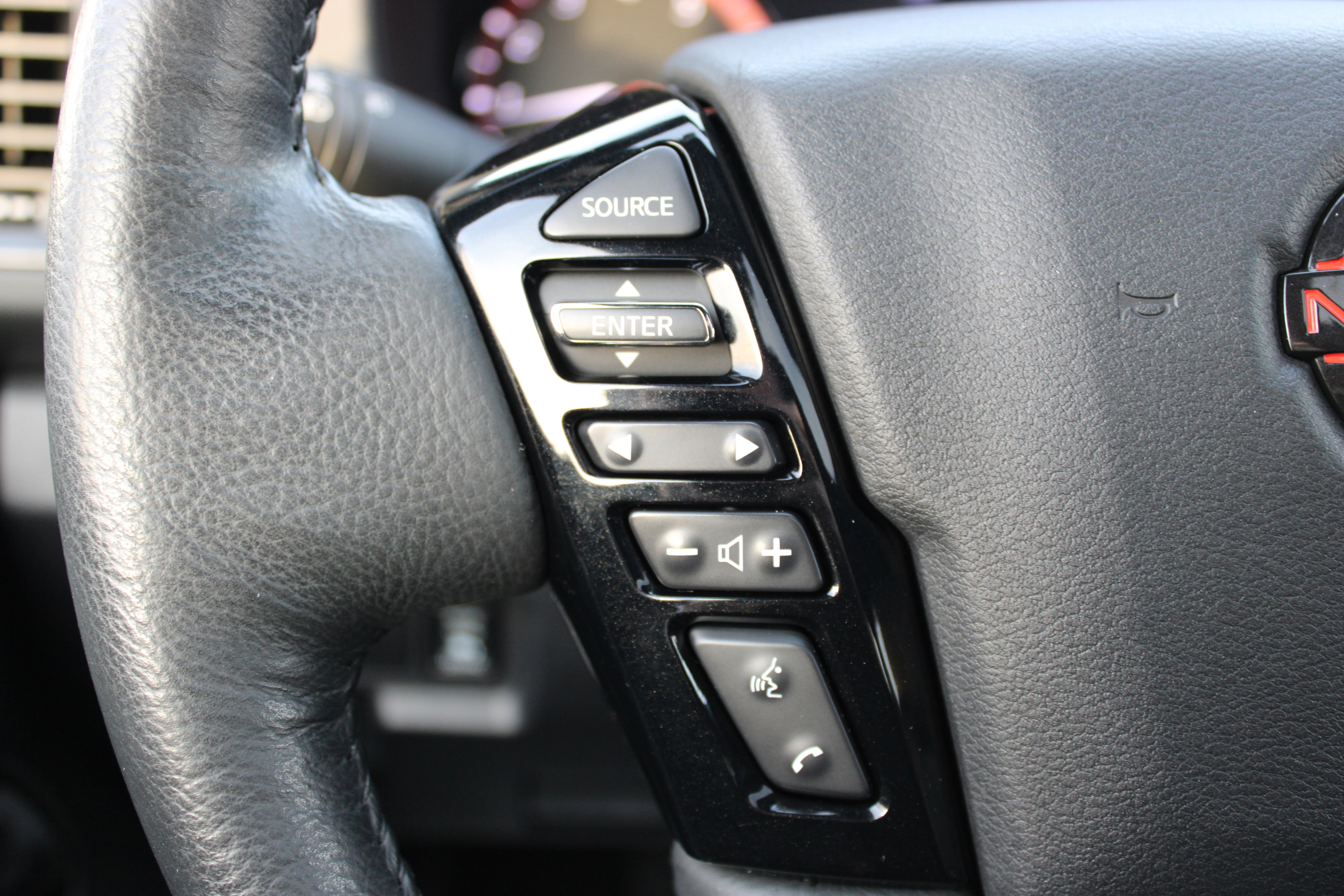 Certified 2022 Nissan Frontier PRO-4X w/ Pro-4X Premium Package image 29