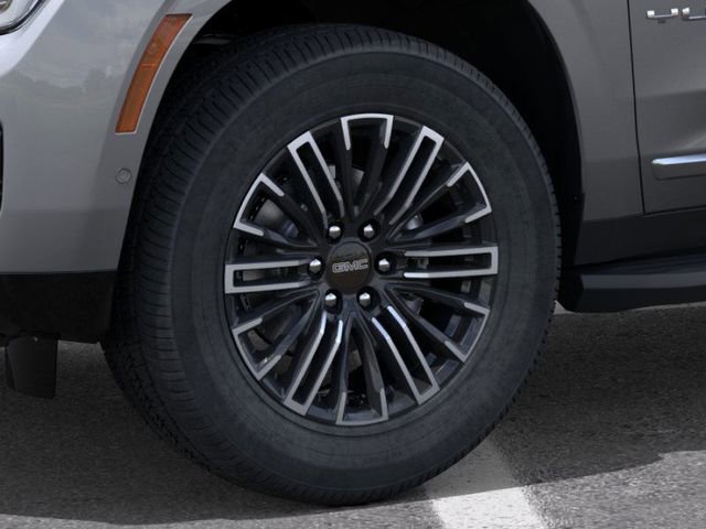 New 2026 GMC Yukon XL Elevation w/ Elevation Premium Package RWD image 9