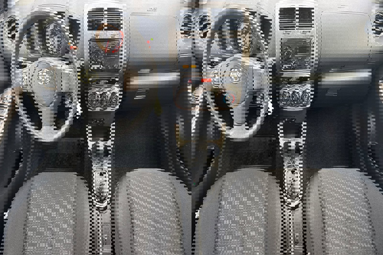 Used 2013 Scion xD image 14