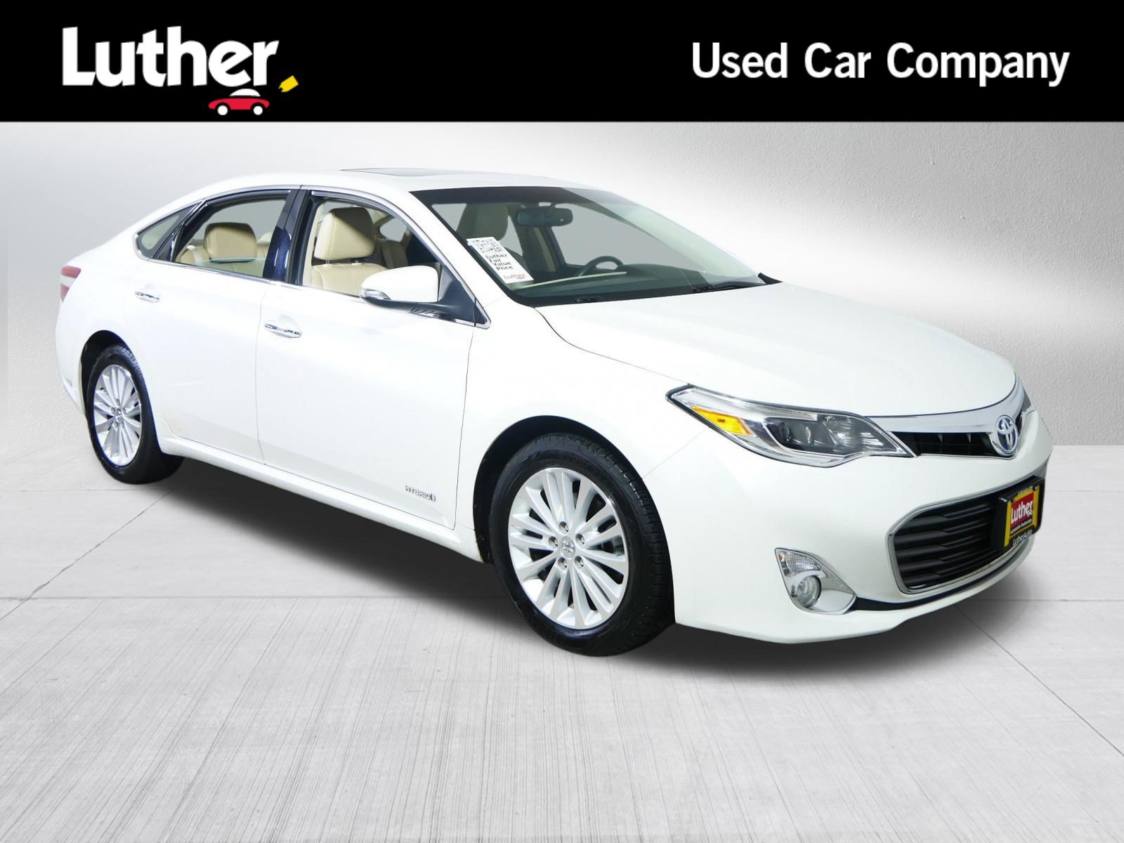 Used 2015 Toyota Avalon XLE Touring FWD image 1