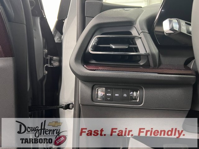 New 2026 Chevrolet Traverse Z71 w/ Driver Confidence Package image 32