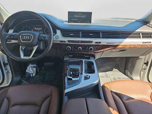 Used 2019 Audi Q7 2.0T Premium w/ Convenience Package AWD/4WD image 11
