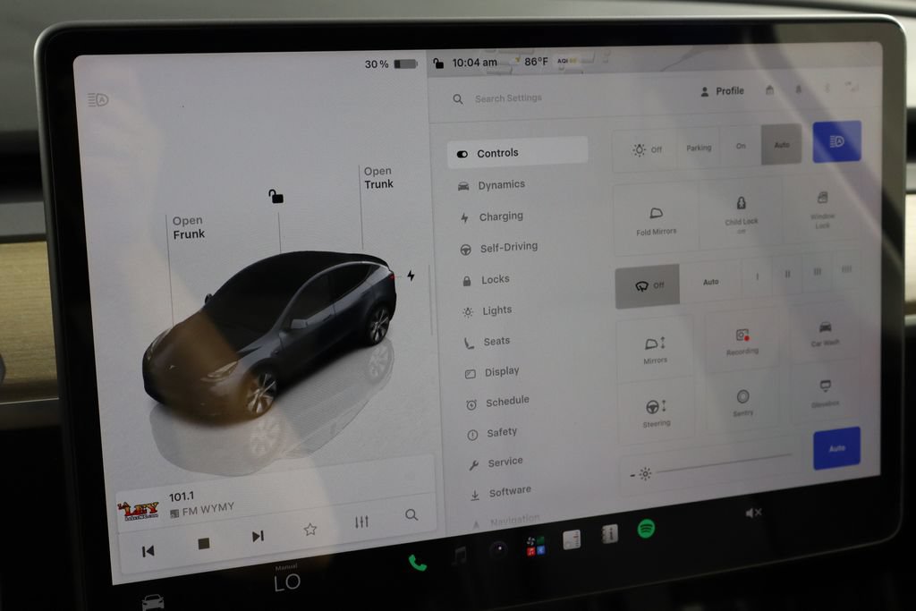 Used 2023 Tesla Model Y Long Range AWD/4WD image 24
