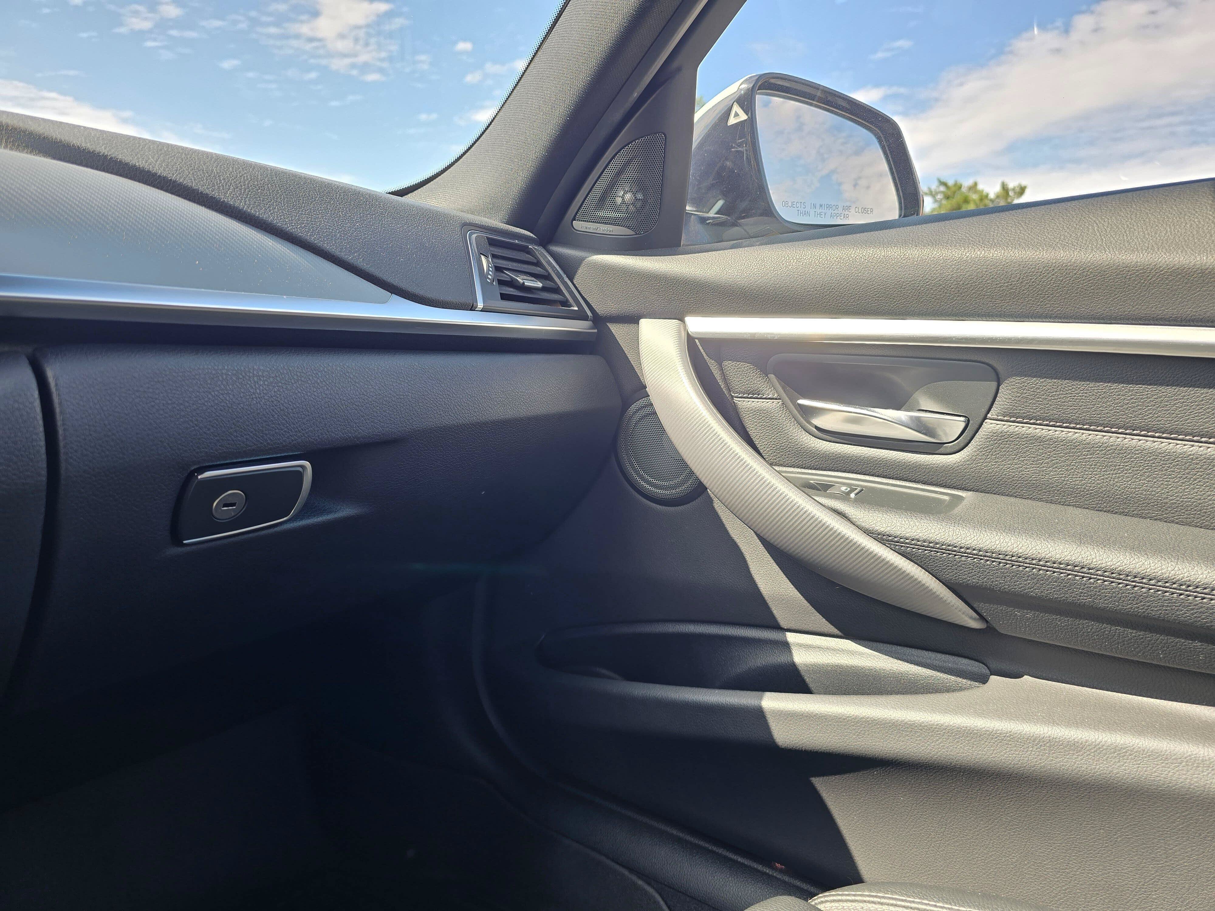 Used 2018 BMW 340i xDrive Sedan AWD/4WD image 26