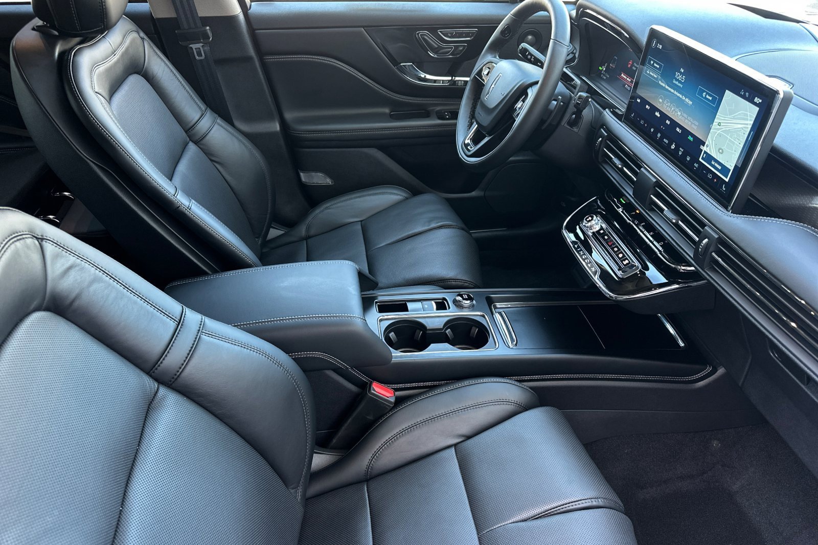 New 2025 Lincoln Corsair Grand Touring w/ Equipment Group 302A image 15