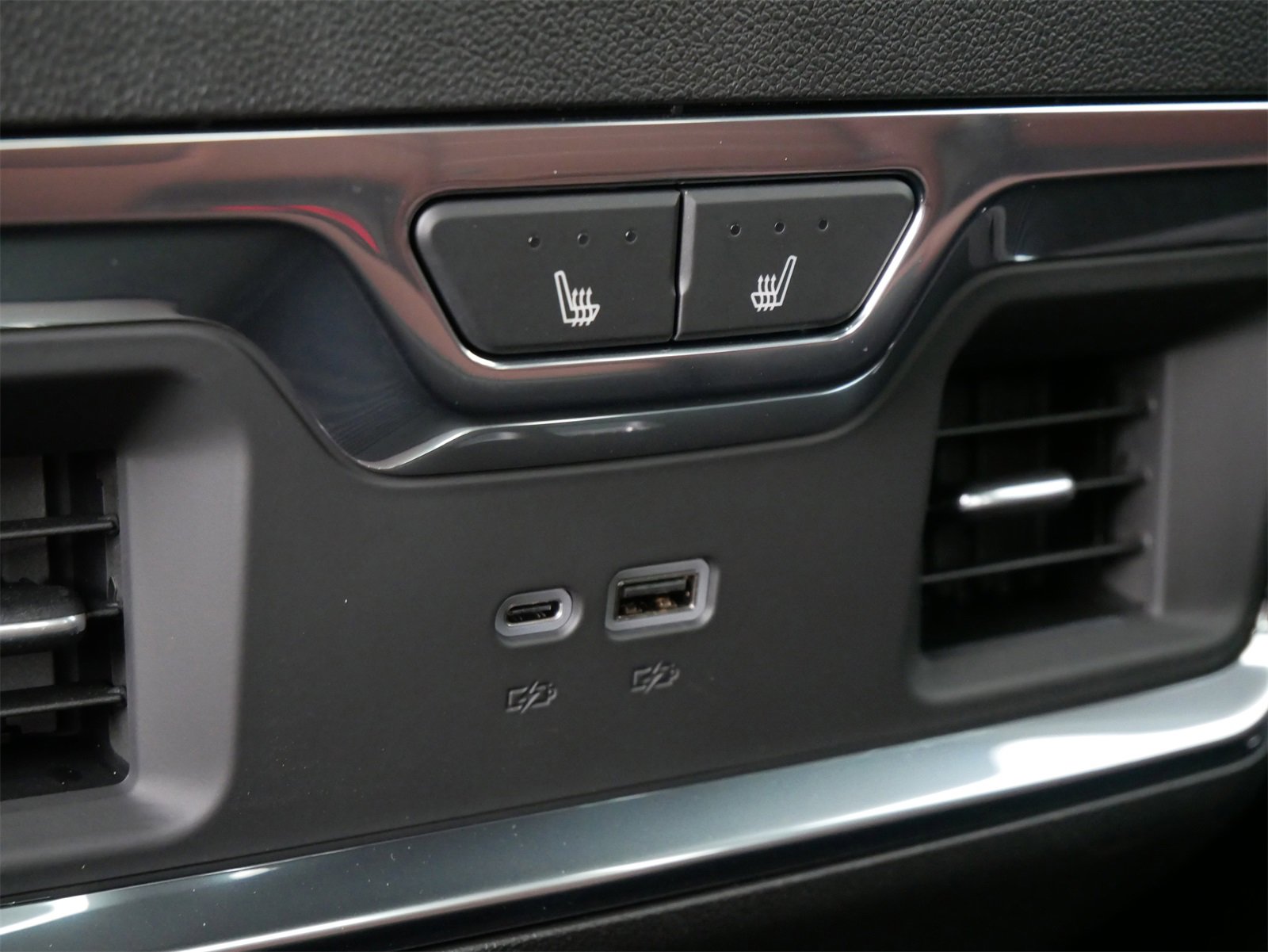 New 2026 GMC Sierra 1500 Denali Ultimate image 8