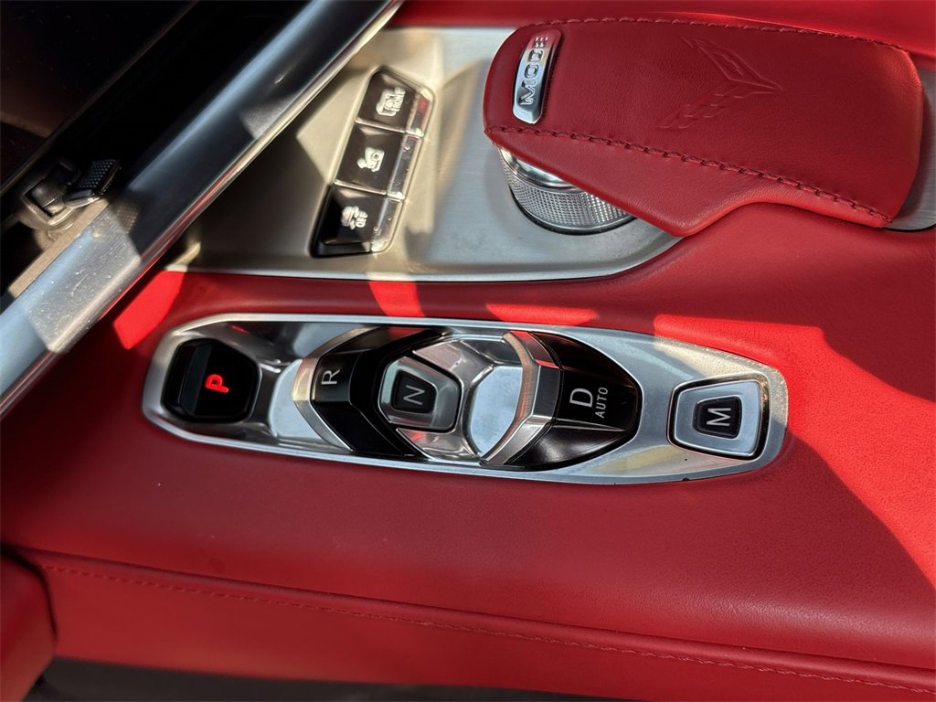 Used 2022 Chevrolet Corvette Stingray Premium Conv w/ Z51 Performance Package image 21