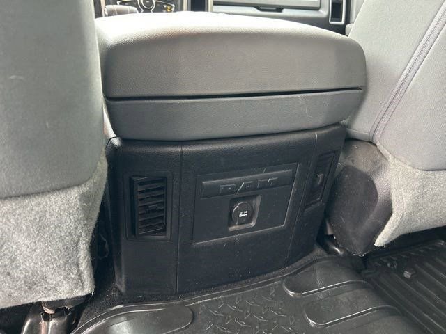 Used 2013 RAM 1500 Outdoorsman image 40