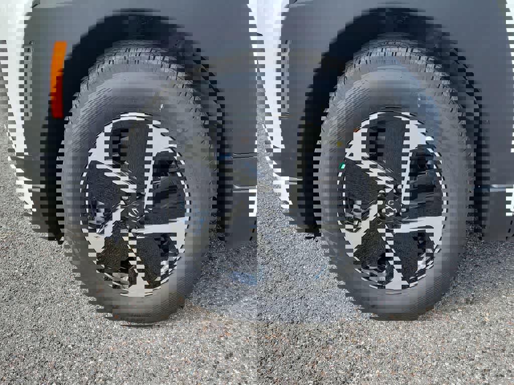 New 2026 Hyundai Ioniq 9 SE image 5