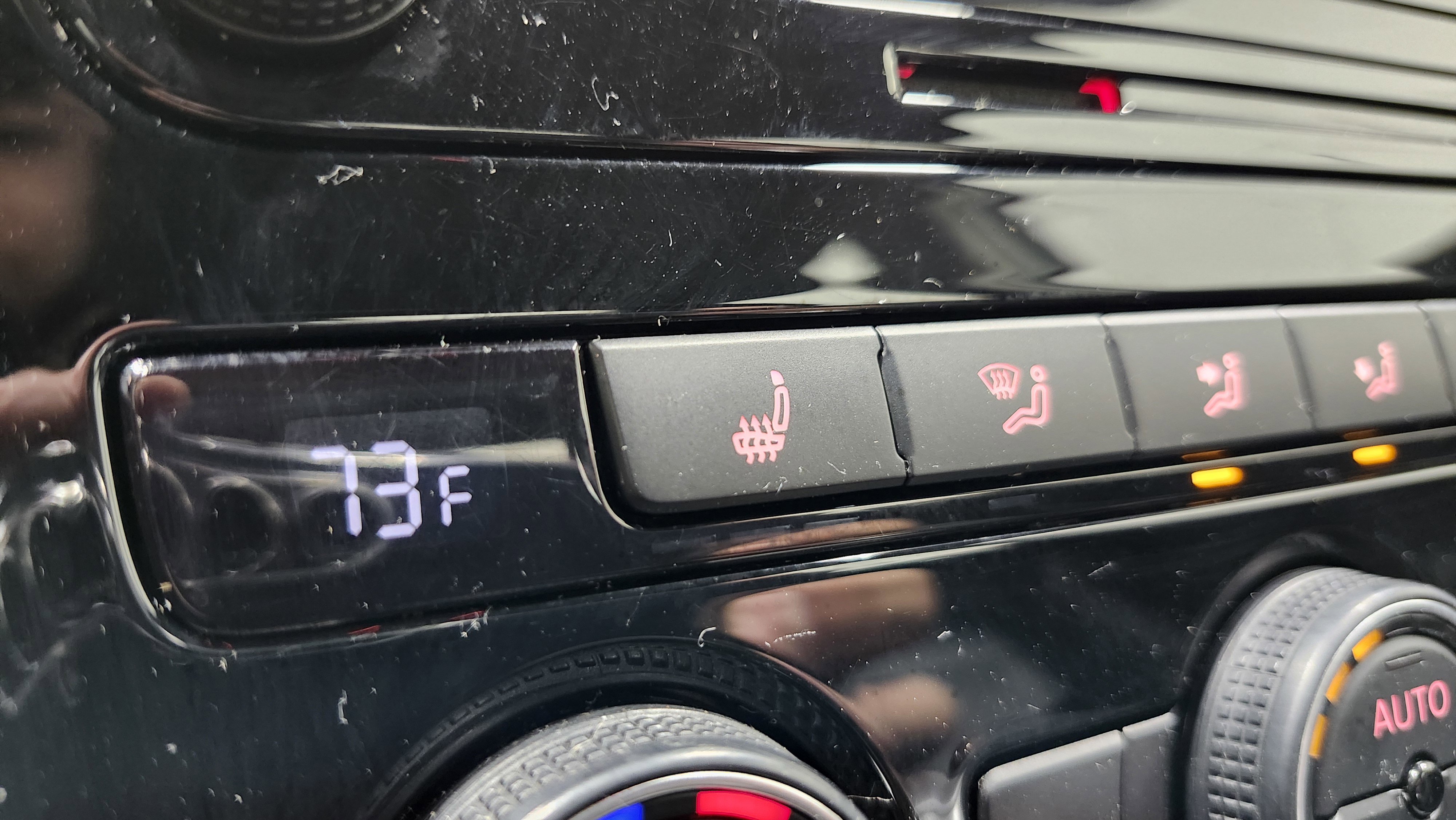 Used 2021 Volkswagen Passat 2.0T SE image 6