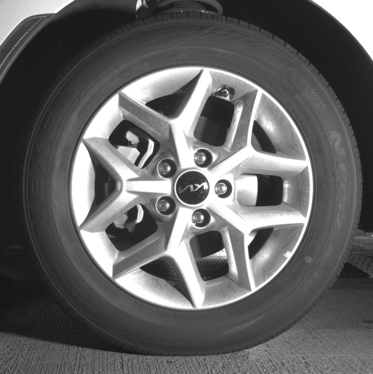 Used 2025 Kia Soul LX w/ LX Technology Package image 12