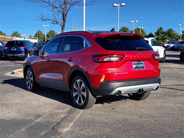Used 2023 Ford Escape Platinum w/ Premium Technology Package image 5