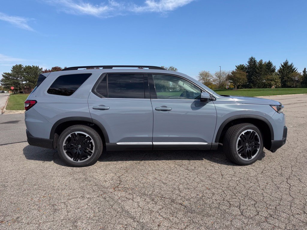 New 2026 Honda Pilot Touring image 28