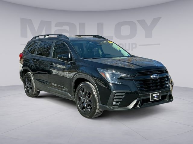 Used 2024 Subaru Ascent Onyx Edition image 7