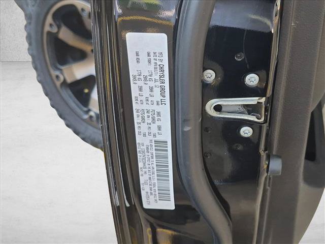 Used 2012 RAM 1500 Laramie AWD/4WD image 24