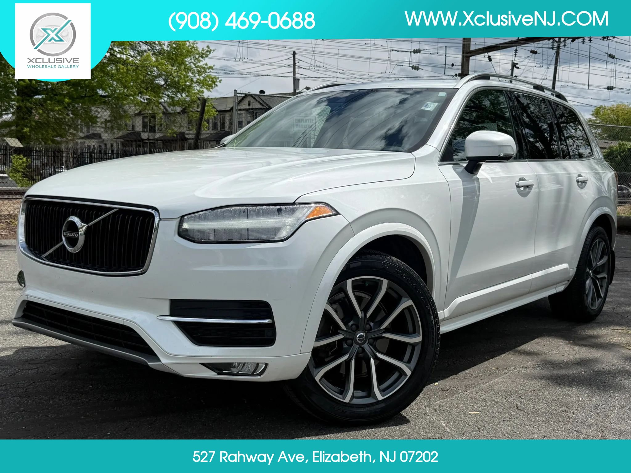 Used 2019 Volvo XC90 T5 Momentum w/ Multimedia Package AWD/4WD image 1