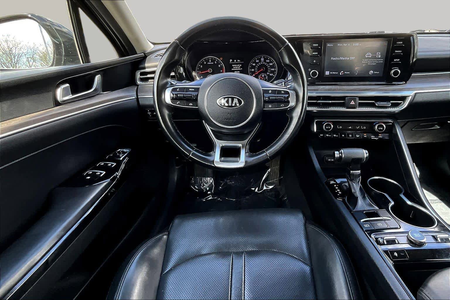Used 2021 Kia K5 EX FWD image 11