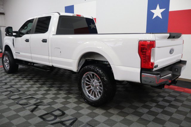 Used 2018 Ford F250 XL w/ Power Equipment Group AWD/4WD image 6