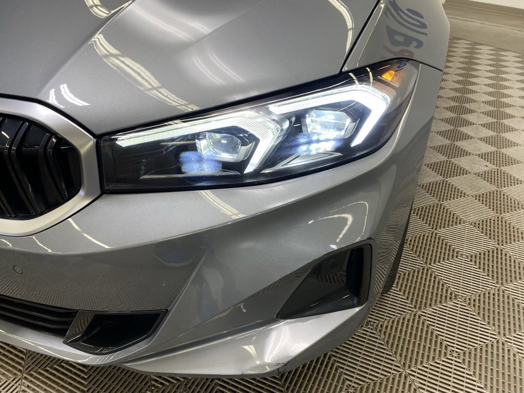 Used 2025 BMW 330i xDrive Sedan image 7