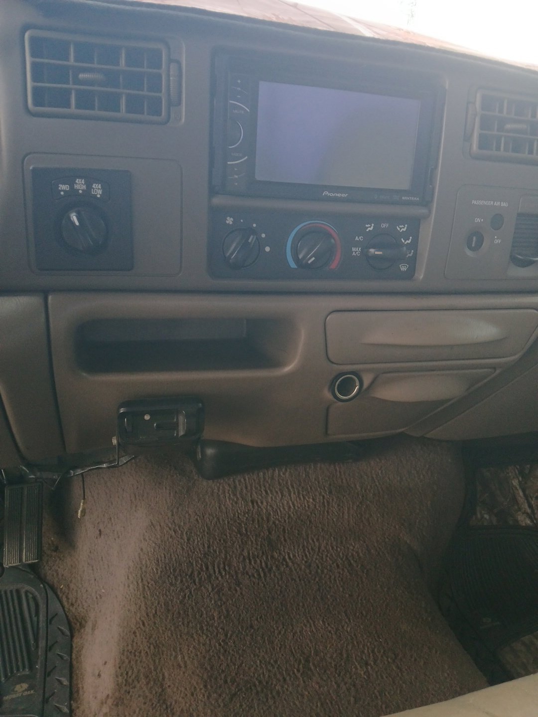 Used 2000 Ford F250 Lariat AWD/4WD image 10