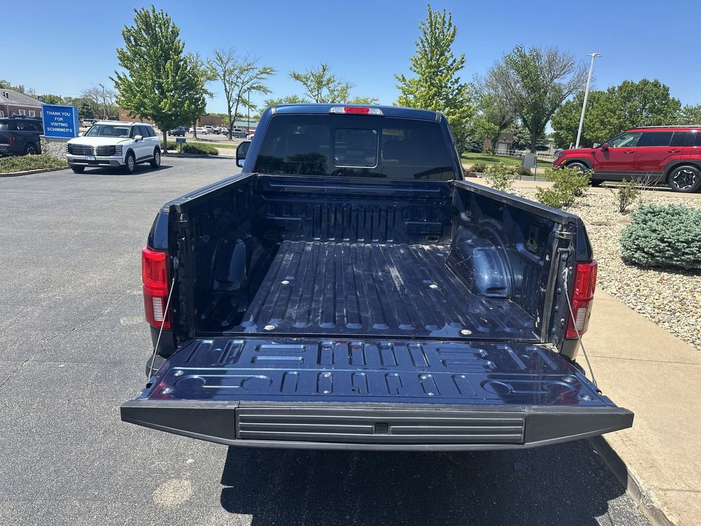 Used 2020 Ford F150 Lariat w/ Equipment Group 502A Luxury AWD/4WD image 20