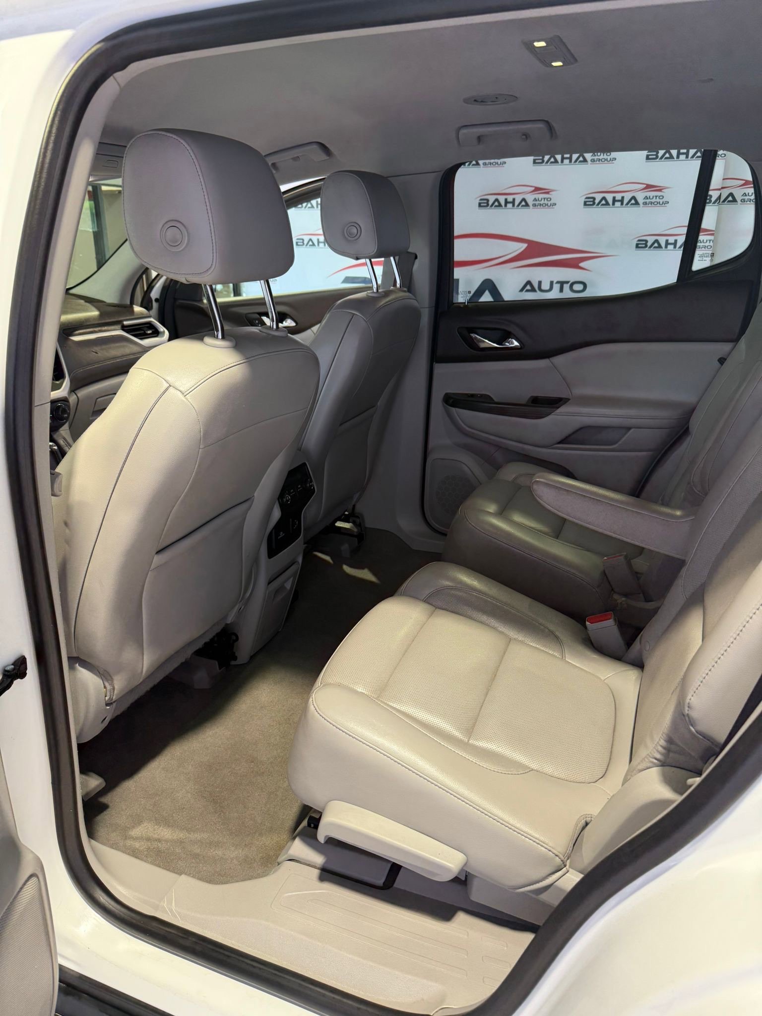 Used 2017 GMC Acadia SLT image 22