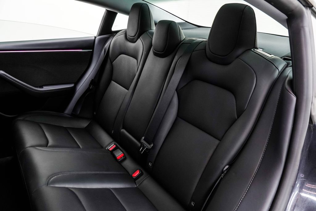 Used 2025 Tesla Model 3 RWD image 17