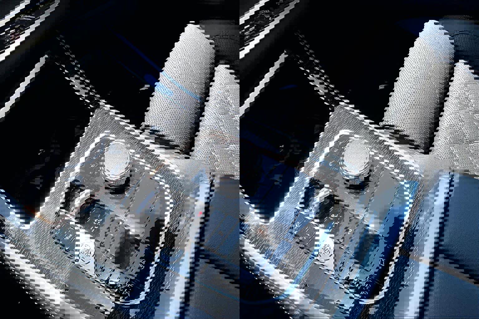 Certified 2024 BMW X5 xDrive40i w/ M Sport Package image 17