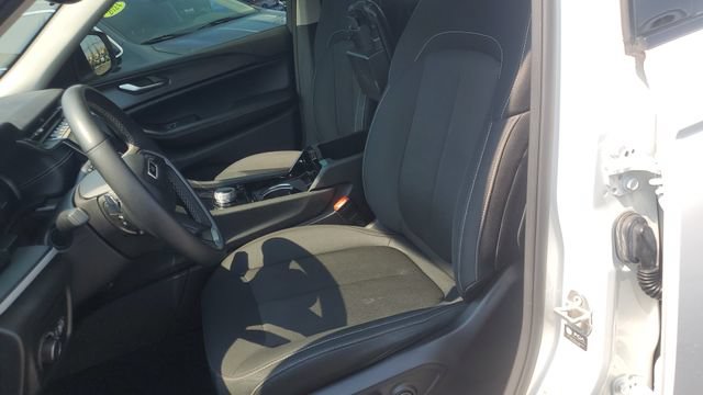 Used 2023 Jeep Grand Cherokee Laredo w/ Luxury Tech Group I AWD/4WD image 19