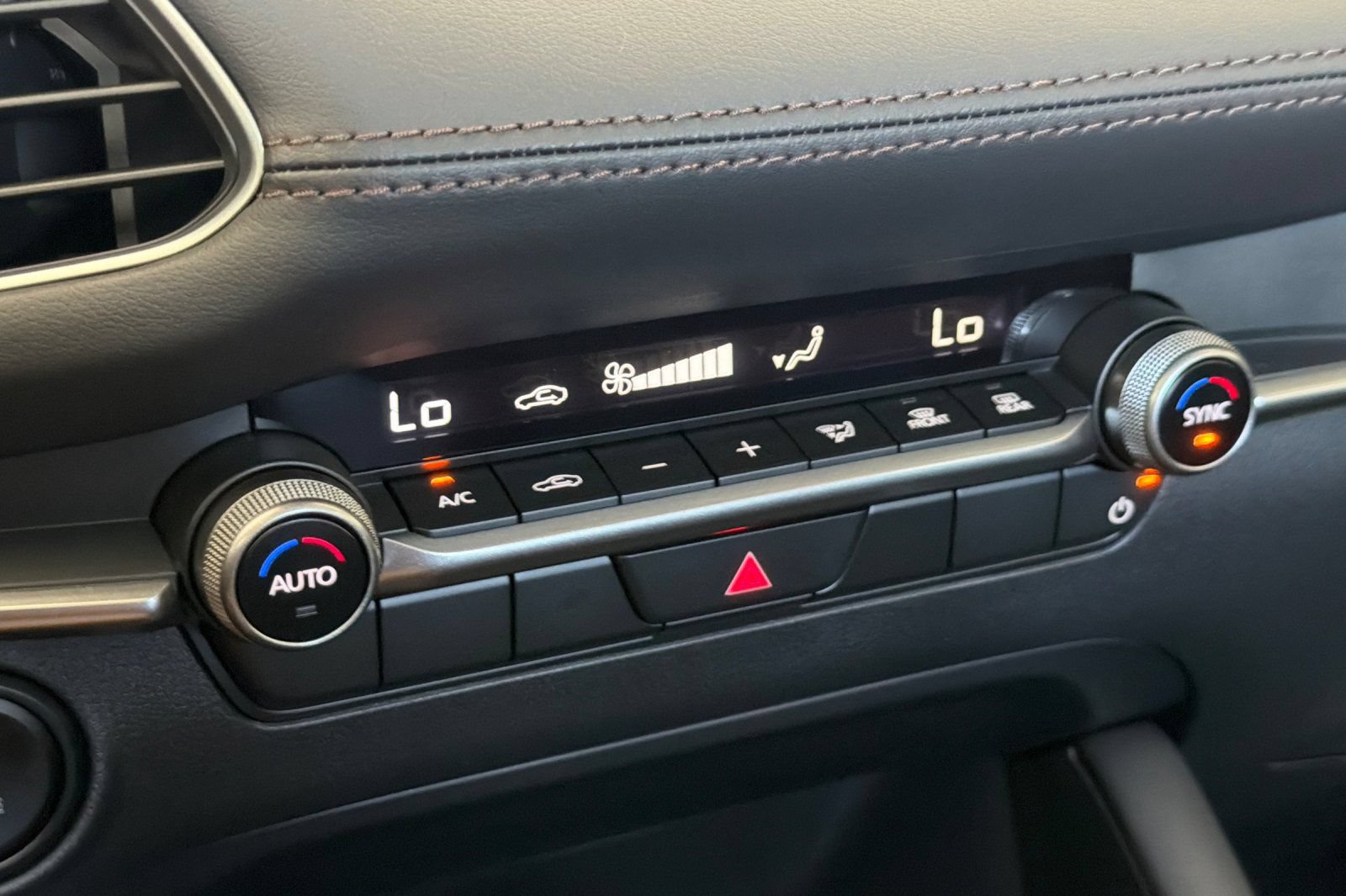New 2026 MAZDA MAZDA3 s Sport FWD image 22