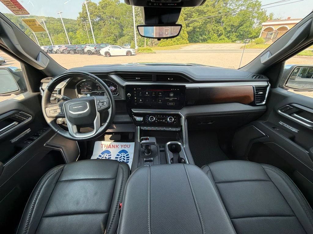 Certified 2025 GMC Sierra 1500 Denali AWD/4WD image 17