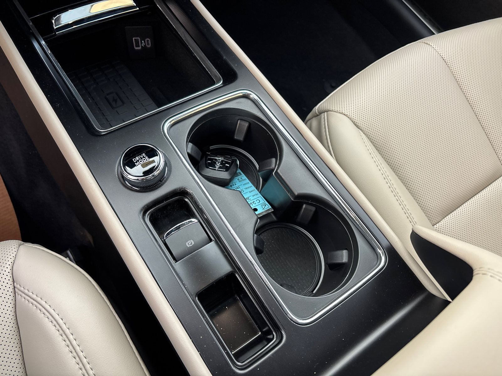 New 2026 Lincoln Corsair Premiere image 24