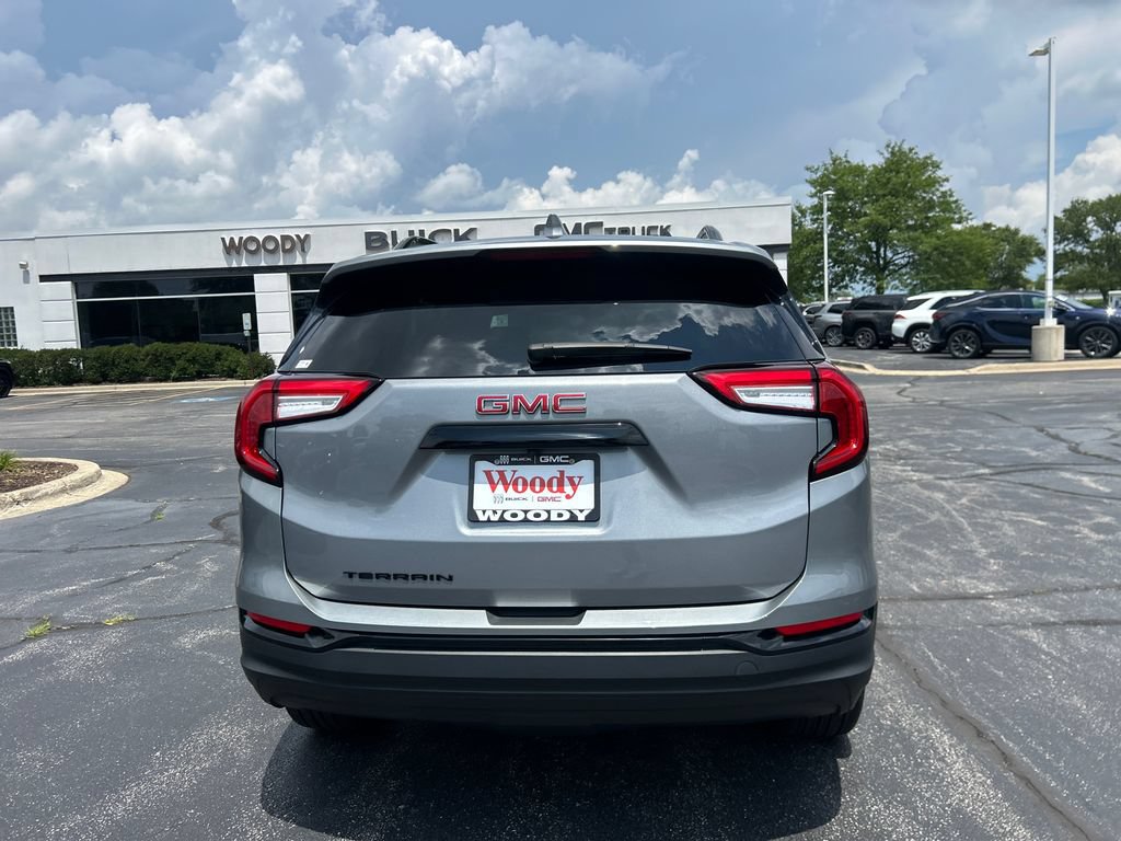 Certified 2023 GMC Terrain SLE w/ Elevation Edition FWD image 9