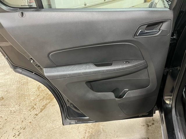 Used 2017 Chevrolet Equinox LT w/ Convenience Package image 24