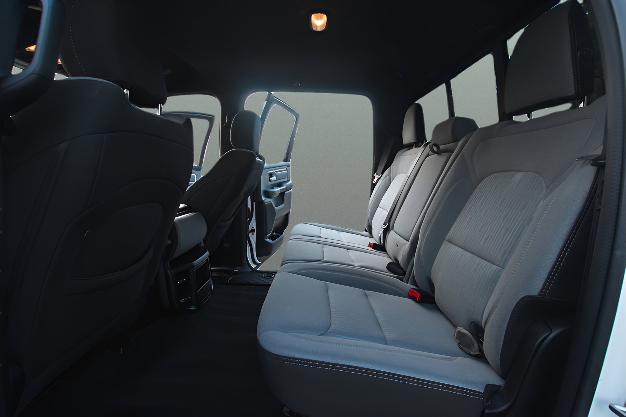 Used 2023 RAM 1500 Big Horn AWD/4WD image 16