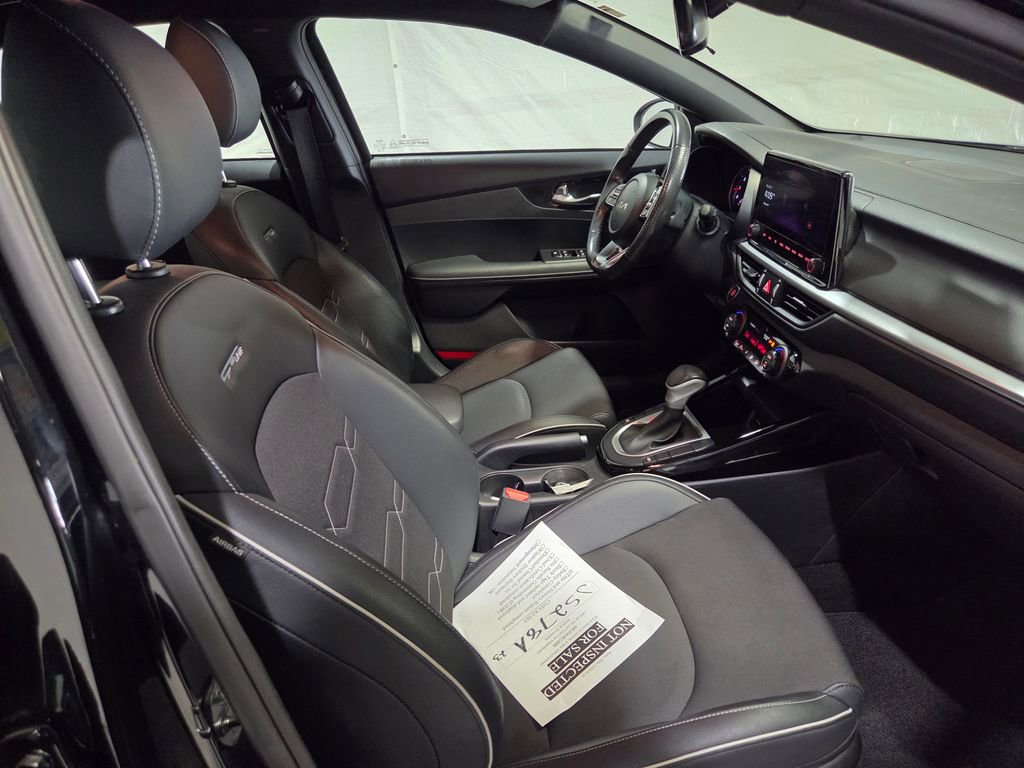 Used 2023 Kia Forte GT-Line image 9