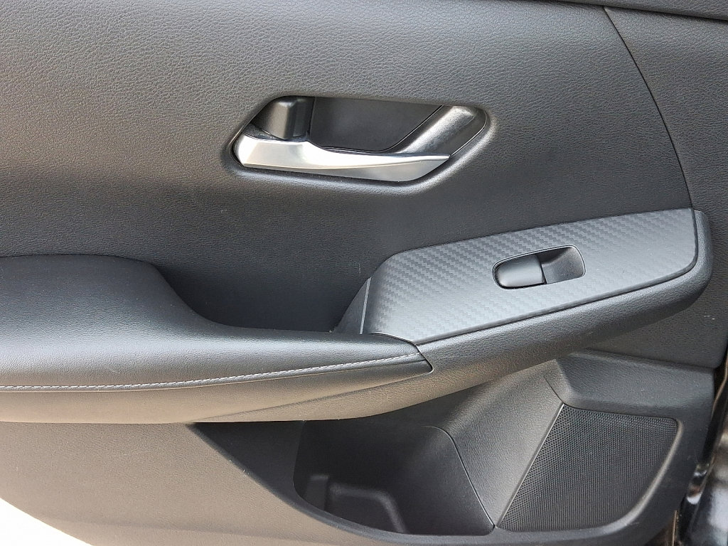 Used 2021 Nissan Sentra SV image 18