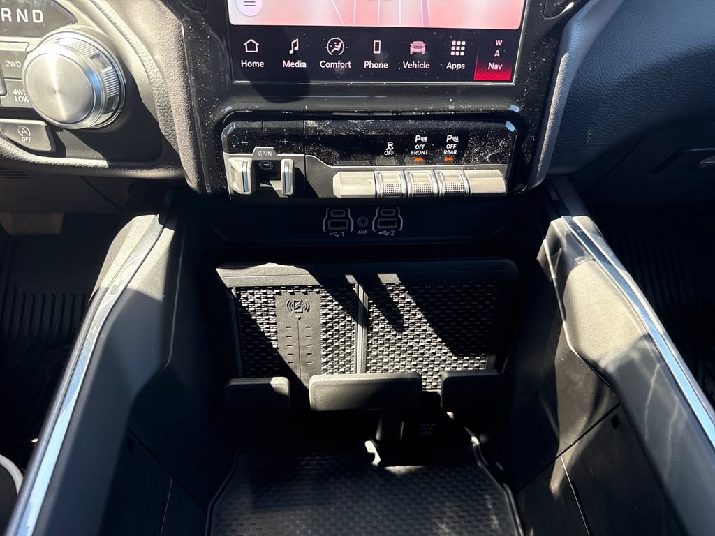 New 2027 RAM 1500 Laramie w/ Night Edition AWD/4WD image 20