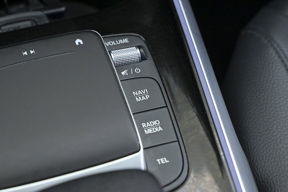Used 2022 Mercedes-Benz GLB 250 image 39