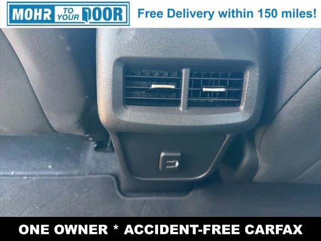 Used 2023 Chevrolet Equinox LS w/ LS Convenience Package image 32