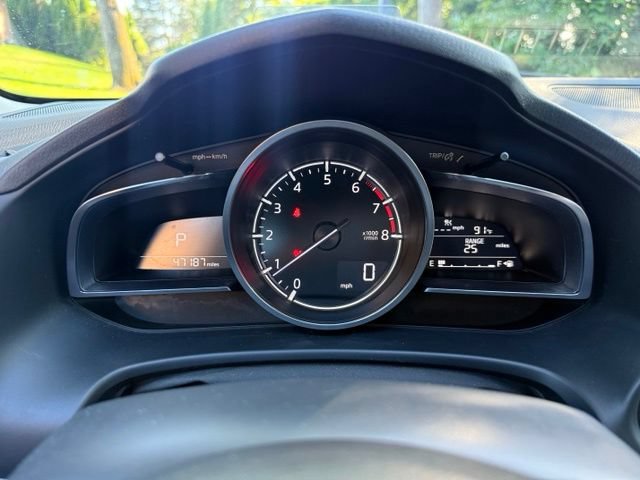Used 2017 MAZDA MAZDA3 Grand Touring w/ Premium Equipment Package FWD image 22