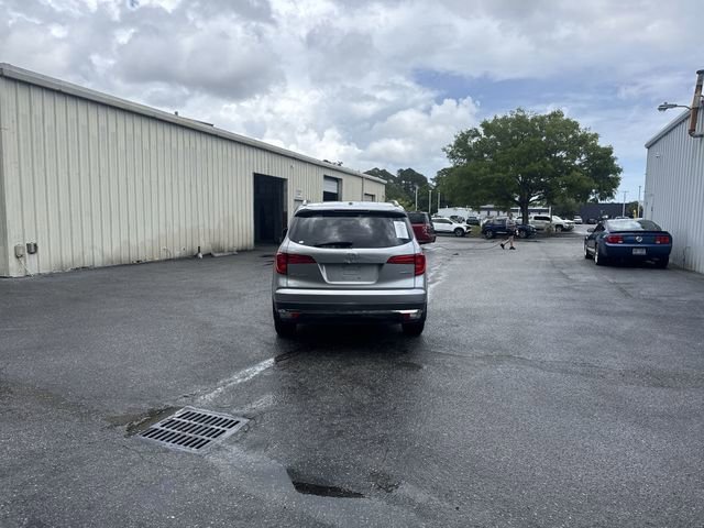 Used 2016 Honda Pilot Touring image 6