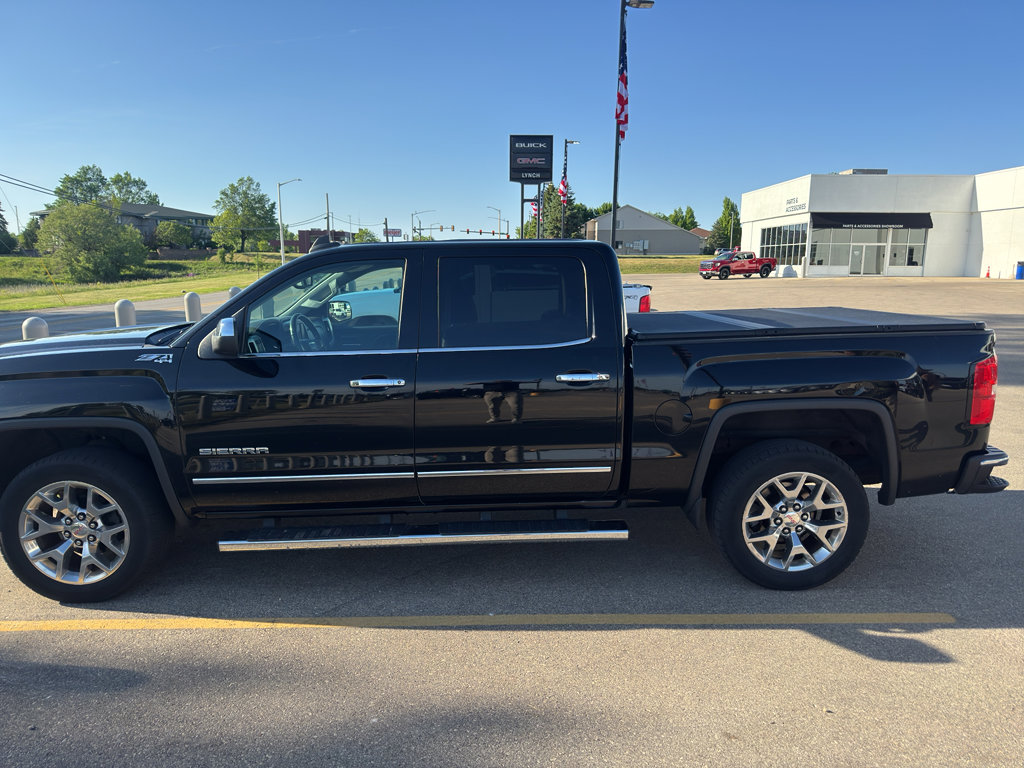 Used 2015 GMC Sierra 1500 SLT w/ SLT Crew Cab Value Package AWD/4WD image 5